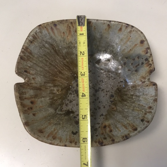 Signed Studio Pottery Trinket Dish / Ashtray - Picture 6 of 8